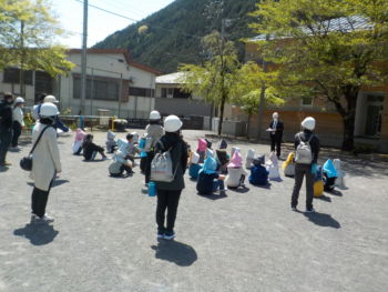 避難訓練（地震）