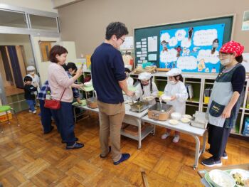 充実した給食試食会